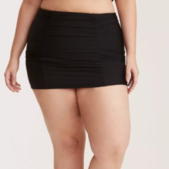 High-Rise Short Ruched Swim Skirt With Brief, BLACK - Picture 3 of 4